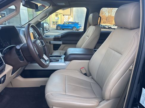 Used 2020 Ford F150 Lariat w/ Equipment Group 502A Luxury image 14