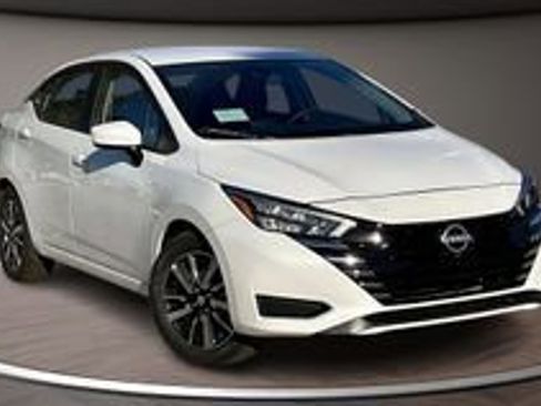 Certified 2025 Nissan Versa SV w/ Trunk Package image 1