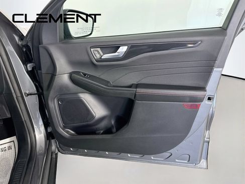 Certified 2024 Ford Escape ST-Line AWD/4WD image 34