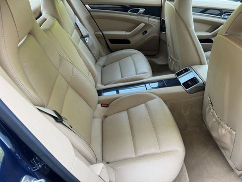Used 2014 Porsche Panamera image 40
