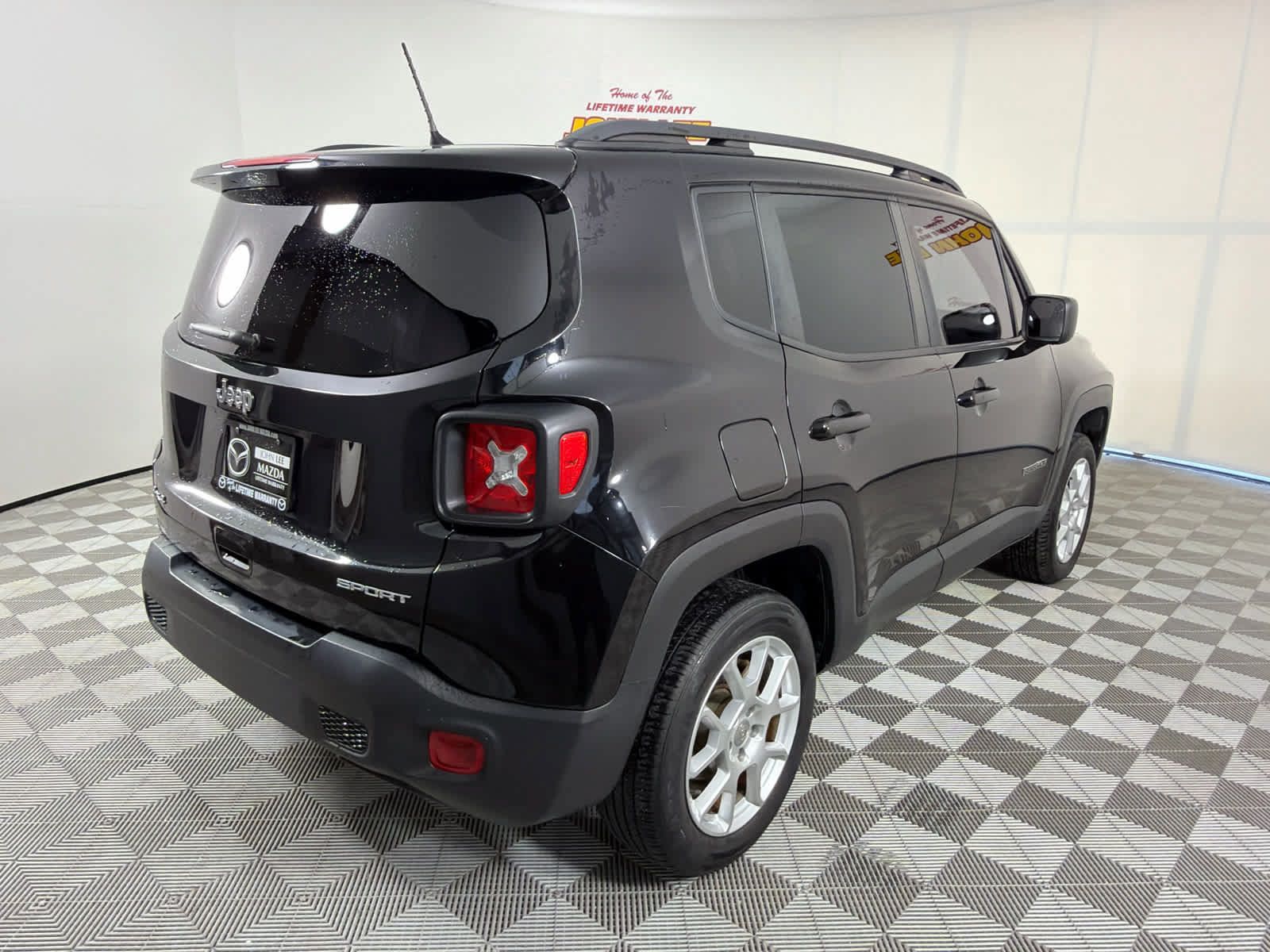 Used 2020 Jeep Renegade Sport w/ Sport Appearance Group AWD/4WD image 6