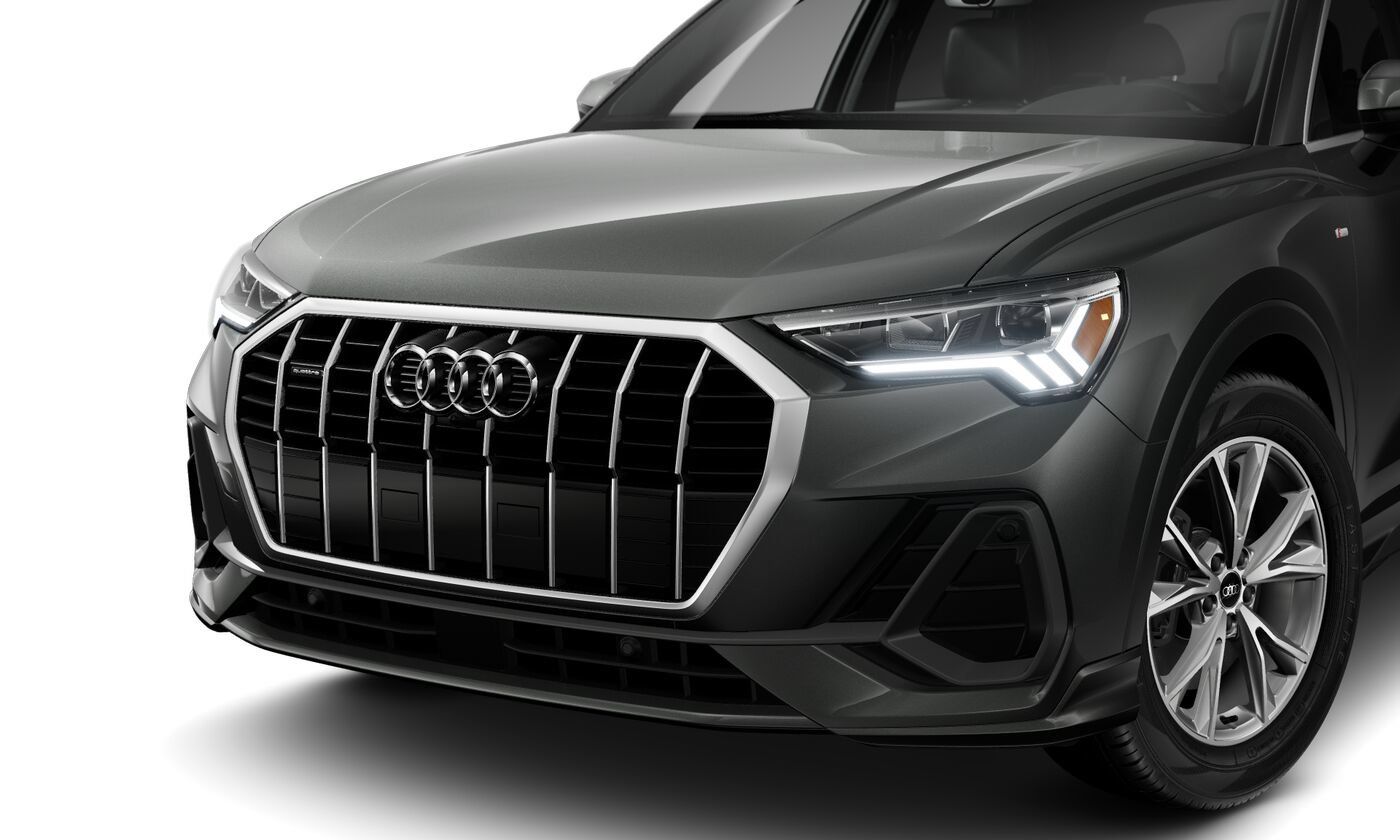Certified 2025 Audi Q3 2.0T Premium Plus w/ Premium Plus Package AWD/4WD image 6