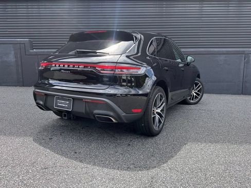 Certified 2026 Porsche Macan AWD/4WD image 10