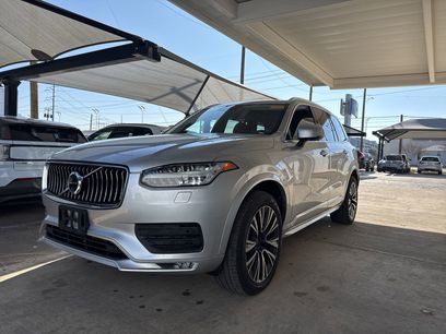 Used 2020 Volvo XC90 T6 Momentum