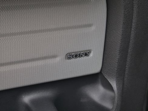 Used 2012 Ford F150 Platinum AWD/4WD image 38