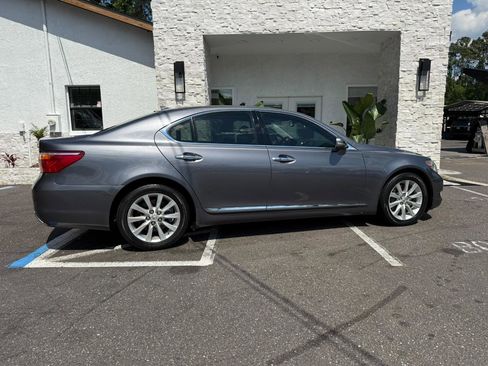 Used 2012 Lexus LS 460 AWD w/ Luxury Value Edition image 16