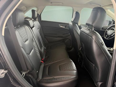 Used 2024 Ford Edge Titanium image 21