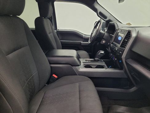 Used 2018 Ford F150 XLT w/ Equipment Group 302A Luxury AWD/4WD image 21
