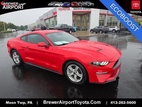 Used 2022 Ford Mustang Coupe RWD image 1