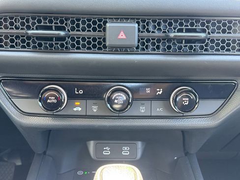 Certified 2026 Honda HR-V LX image 24