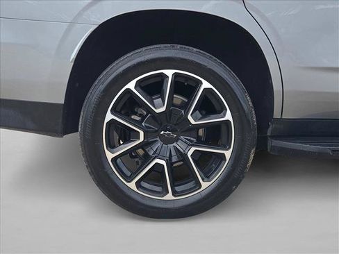 Used 2023 Chevrolet Tahoe RST w/ Sport Performance Package AWD/4WD image 24