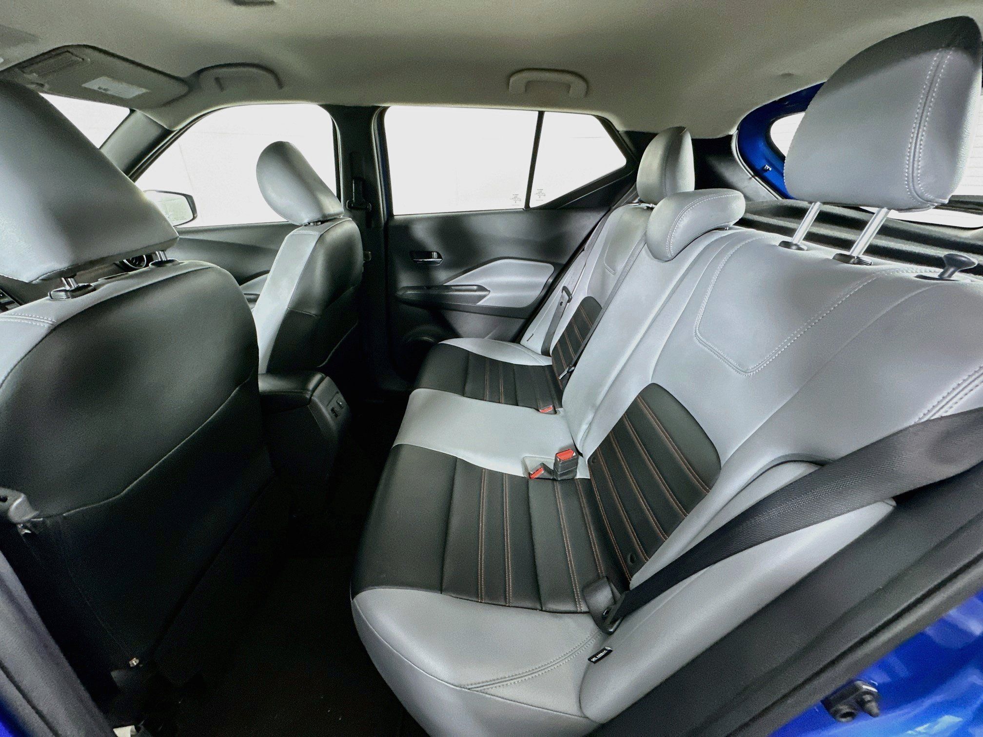 Used 2024 Nissan Kicks SR w/ SR Premium Package FWD image 26