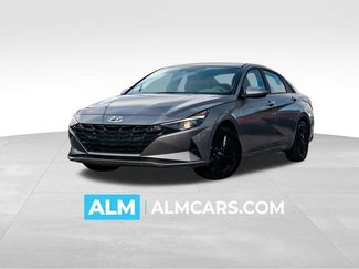 Used 2023 Hyundai Elantra Blue image 1