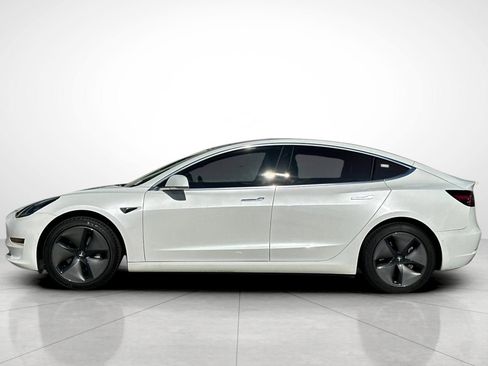 Used 2018 Tesla Model 3 Long Range image 23