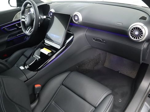 New 2025 Mercedes-Benz AMG GT 43 image 19