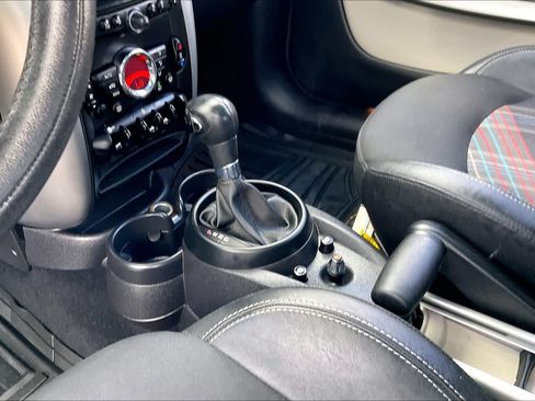 Used 2015 MINI Cooper Paceman FWD image 17