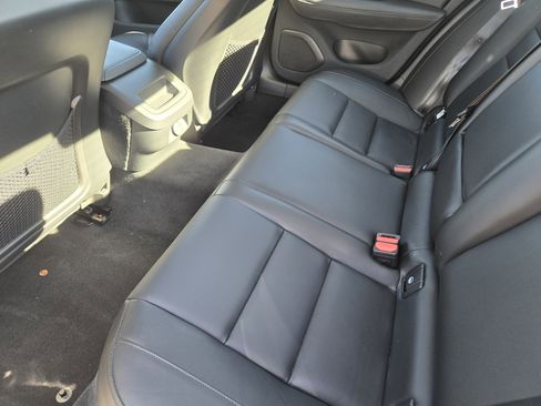 Used 2024 Volvo S60 B5 Core image 30