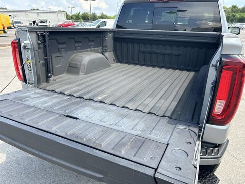 Used 2023 GMC Sierra 1500 Denali AWD/4WD image 17