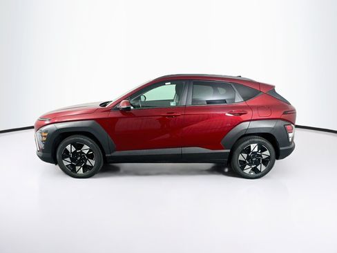 Used 2025 Hyundai Kona SEL FWD image 4