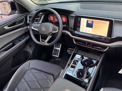 New 2026 Volkswagen Atlas Peak Edition AWD/4WD image 23