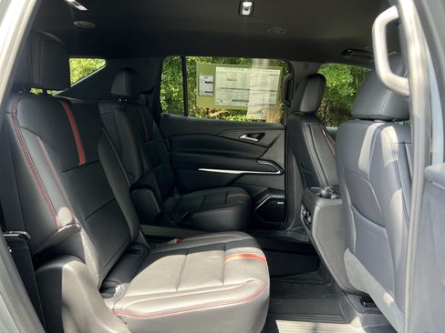 New 2026 Chevrolet Traverse RS FWD image 34