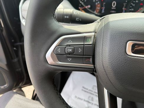 Used 2024 Jeep Compass Limited AWD/4WD image 32