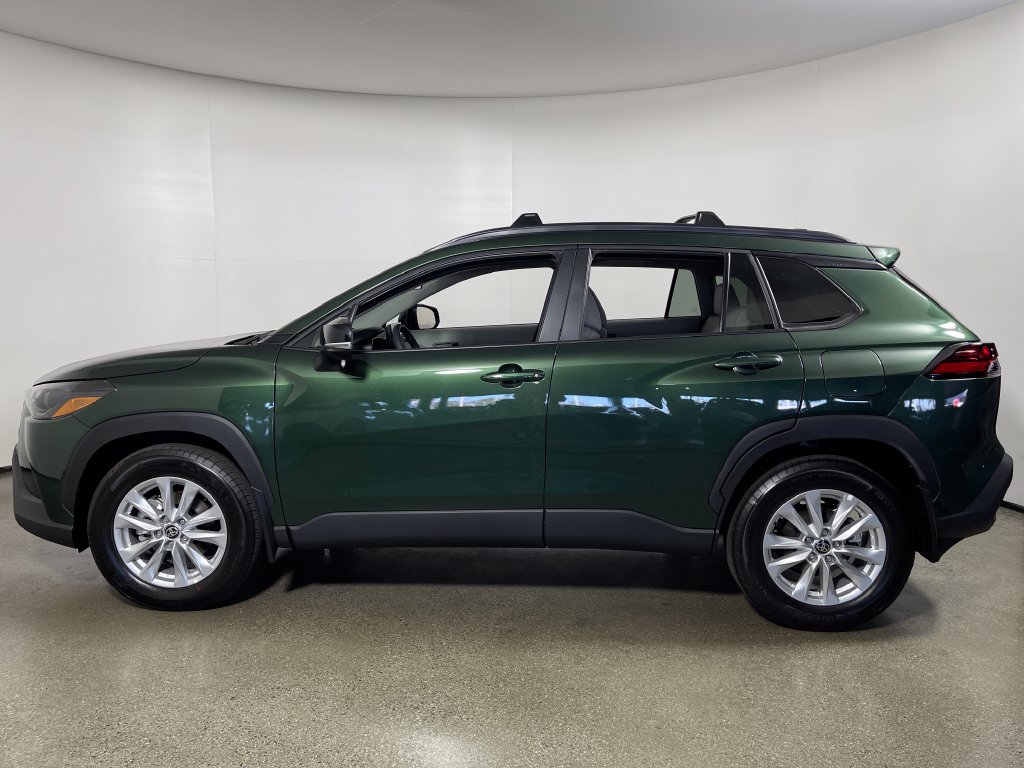 New 2026 Toyota Corolla Cross LE FWD image 6