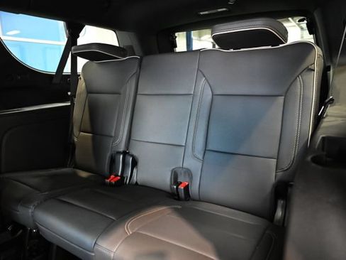 New 2026 GMC Yukon XL Elevation w/ Elevation Premium Package AWD/4WD image 12