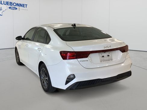 Used 2022 Kia Forte LXS FWD image 6