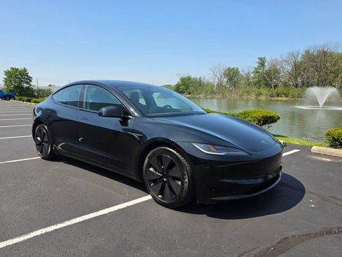 Used 2024 Tesla Model 3 Long Range AWD/4WD image 72