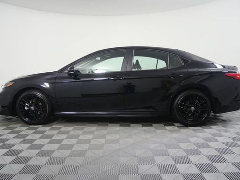 Used 2026 Toyota Camry SE w/ Multimedia Upgrade Package FWD image 6