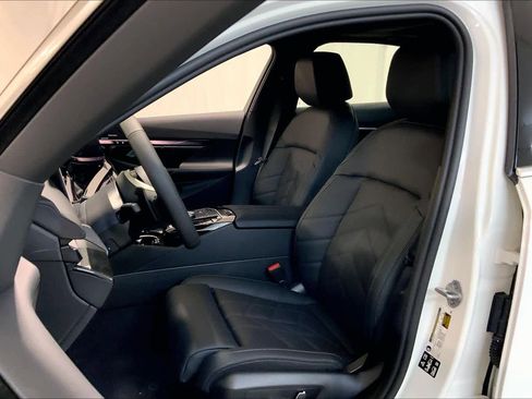 New 2026 BMW 530i xDrive 530i xDrive w/ Premium Package image 9