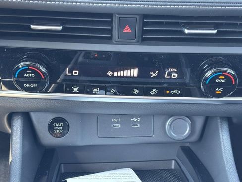 New 2026 Nissan Rogue SV image 9