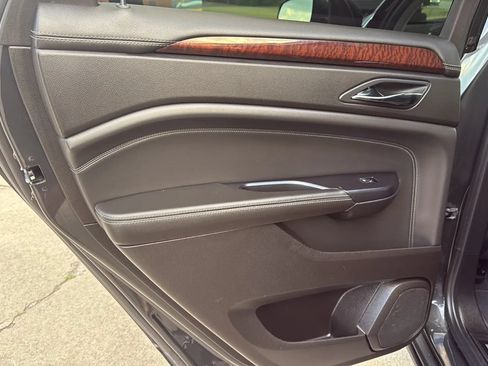 Used 2015 Cadillac SRX Luxury w/ Driver Awareness Package AWD/4WD image 13