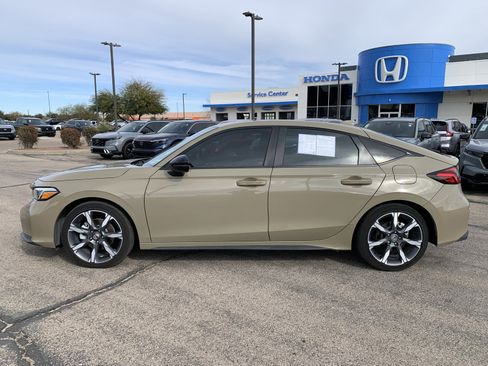 Used 2025 Honda Civic Sport Touring image 10