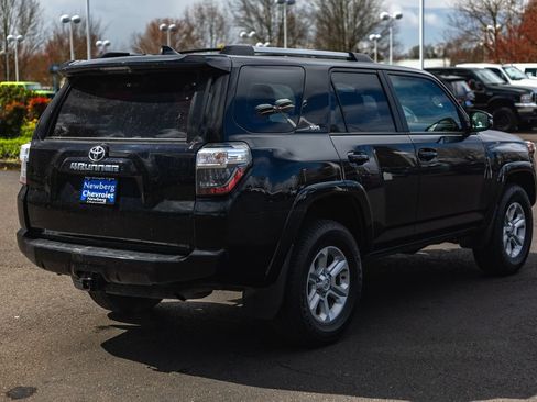 Used 2024 Toyota 4Runner SR5 Premium w/ Moonroof Package AWD/4WD image 7
