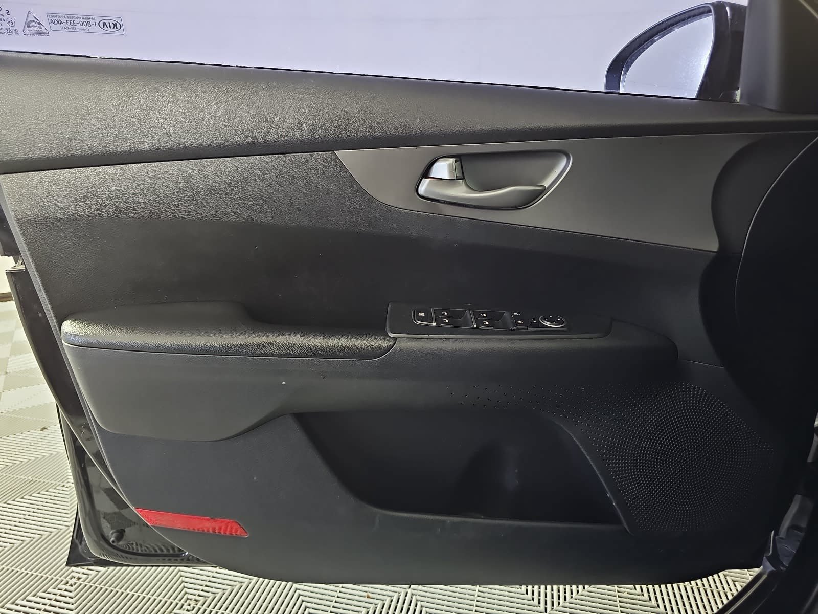 Used 2019 Kia Forte LXS FWD image 24