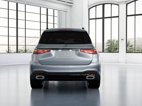 New 2025 Mercedes-Benz GLS 580 4MATIC image 25