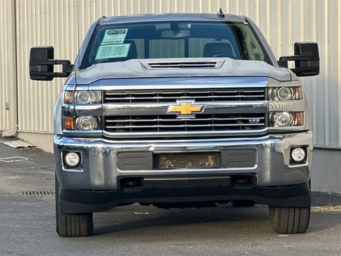 Used 2017 Chevrolet Silverado 2500 LTZ image 10