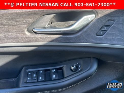 Used 2024 Jeep Grand Cherokee Limited image 11