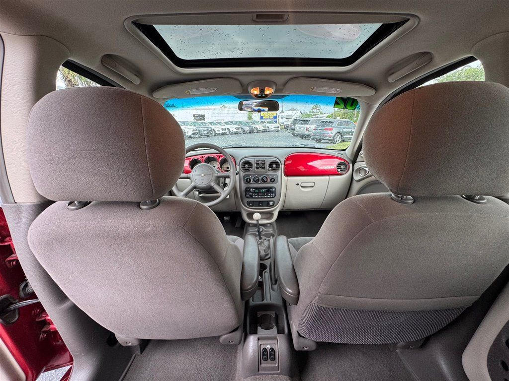 Used 2002 Chrysler PT Cruiser FWD image 18