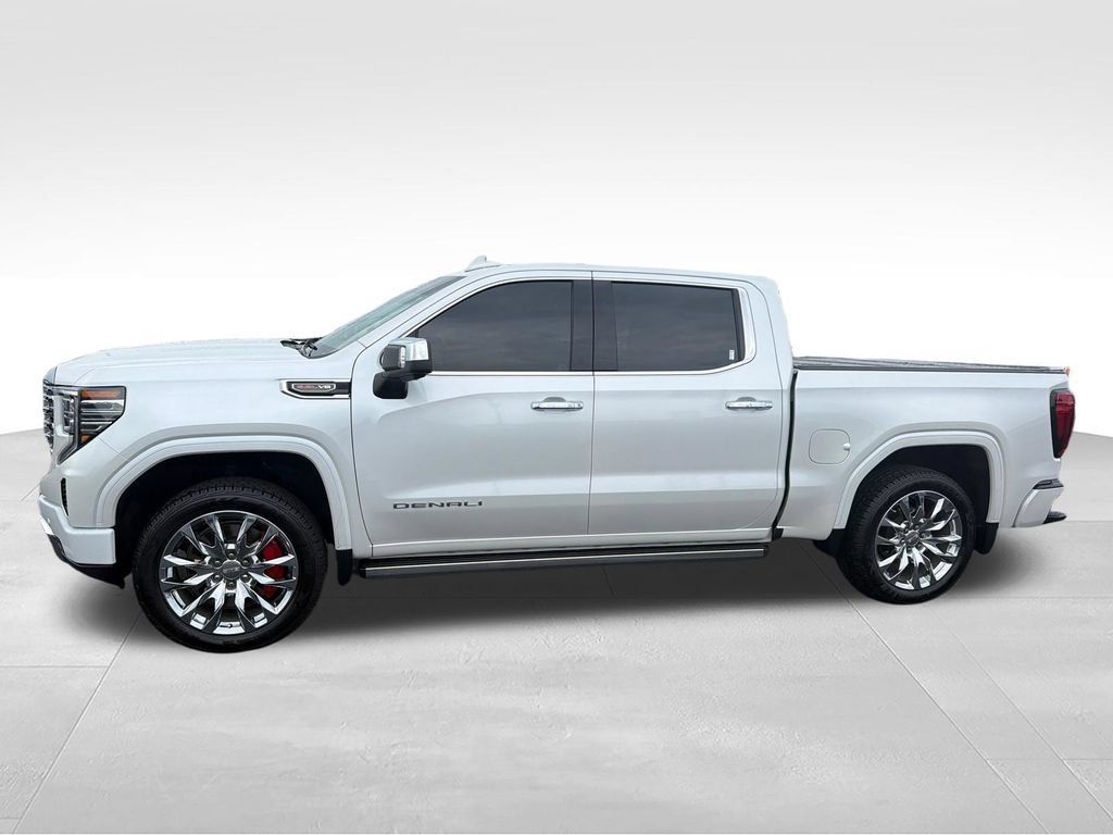 Used 2023 GMC Sierra 1500 Denali AWD/4WD image 3