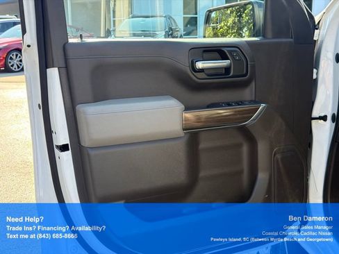 Used 2021 Chevrolet Silverado 1500 RST AWD/4WD image 5