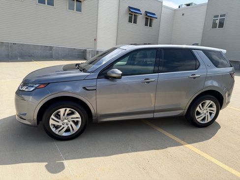 Used 2020 Land Rover Discovery Sport S R-Dynamic AWD/4WD image 6