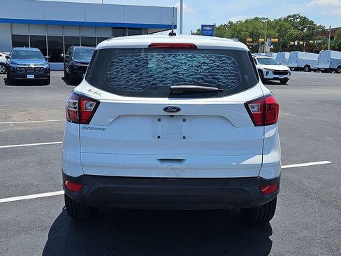 Used 2019 Ford Escape S FWD image 5