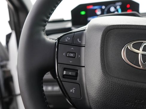 Certified 2026 Toyota bZ AWD/4WD image 26