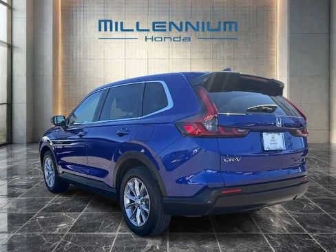 Used 2024 Honda CR-V EX-L image 3