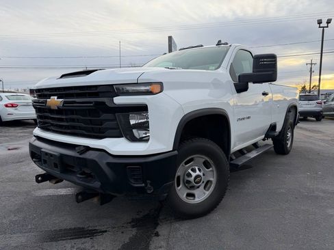 Used 2024 Chevrolet Silverado 2500 W/T w/ WT Convenience Package image 1