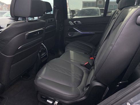Used 2023 BMW X7 M60i w/ Executive Package image 9