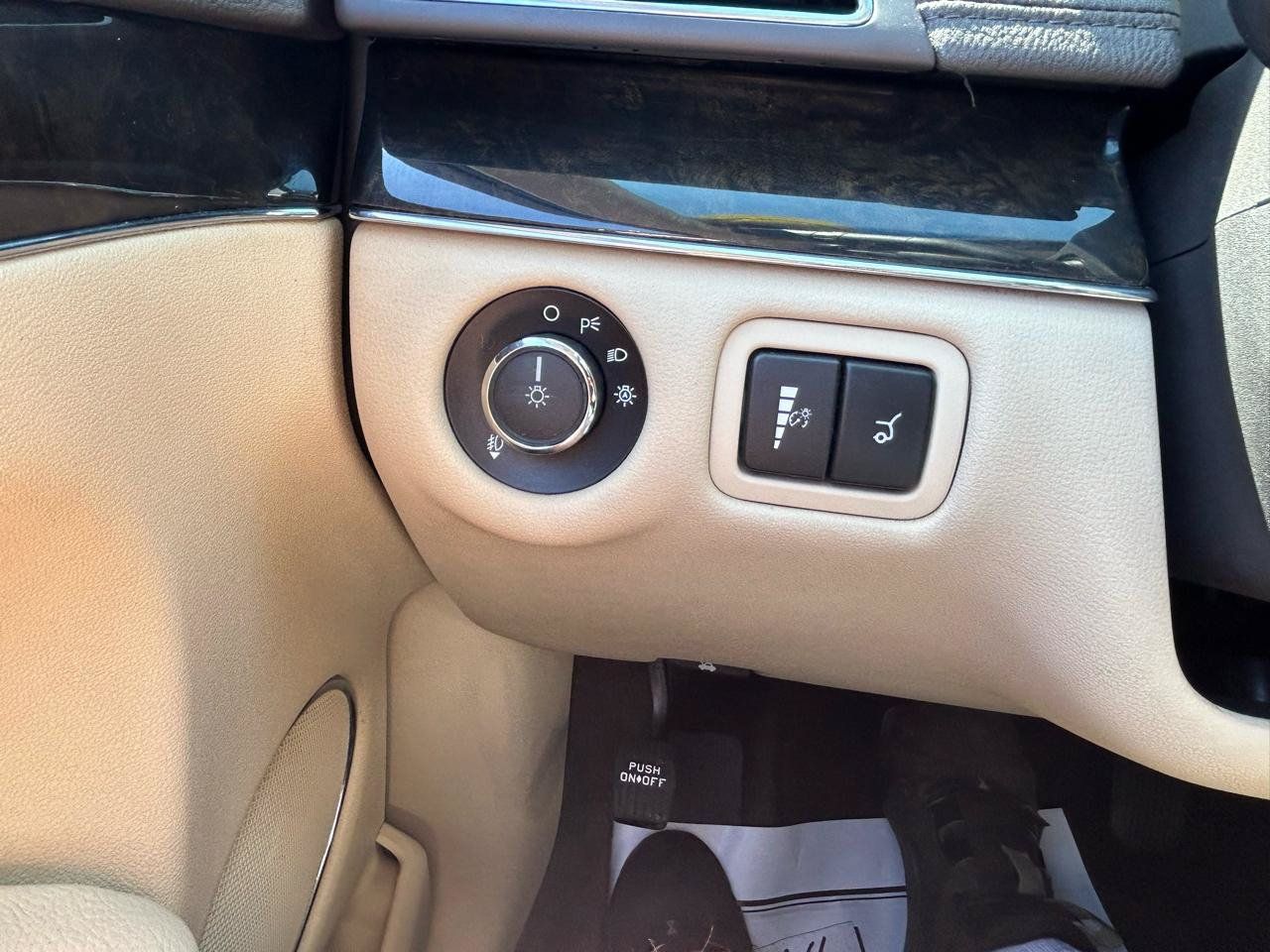 Used 2014 Lincoln MKT AWD w/ Equipment Group 201A image 29